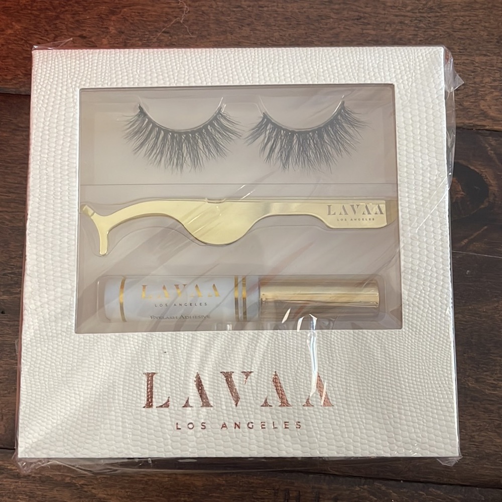 LAVAA BEAUTY Flirty Lash Set